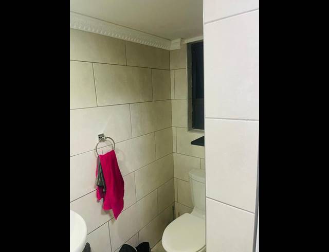 1 BEDROOM PROPERTY TO RENT IN FOREST HILL